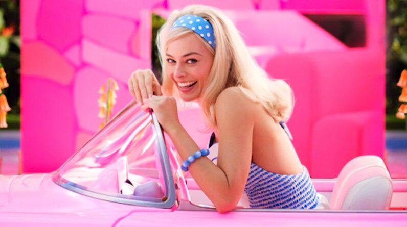 Margot Robbie TRANSFORMS Into Barbie!