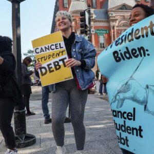 News Wrap: Biden weighs canceling at last $10,000 in student loans per borrower