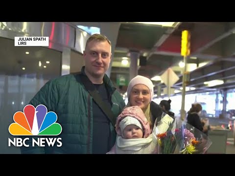 Ukrainian Family Reunites With Relatives In U.S.