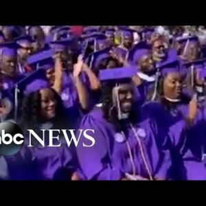 Anonymous donor clears debt for Texas college graduates