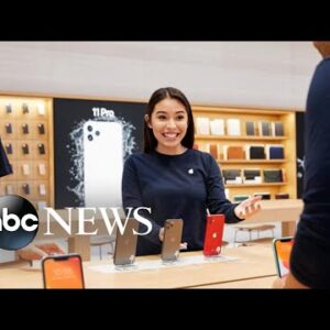Apple employees get a boost in pay