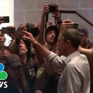Beto O’Rourke Disrupts Texas Gov.’s News Conference On School Shooting