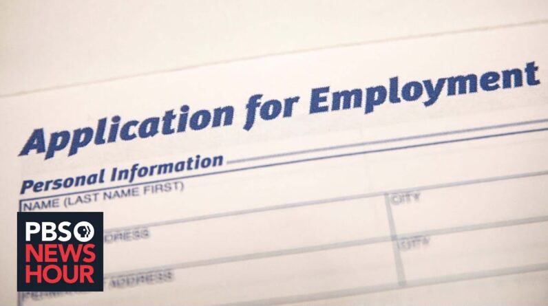 News Wrap: April jobs report shows hiring still strong despite inflation