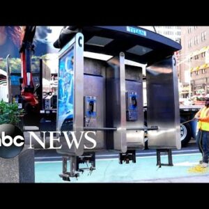 Last working pay phone removed in NYC