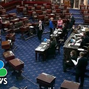 Senate Fails To Advance Dem-Led Bill Keeping Abortion Legal Nationwide