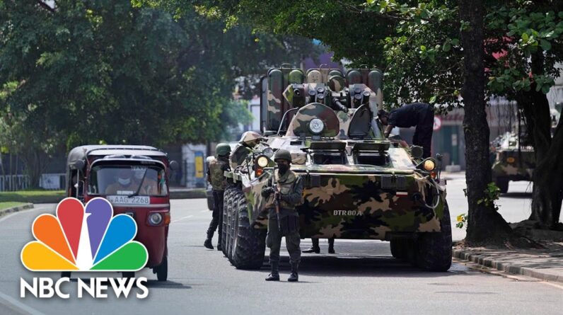 Sri Lankan Armed Military On Streets As Curfew Extended