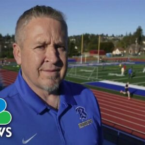 Supreme Court rules in favor of high school football coach who prayed on field after games