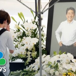 Mourners Pay Respects To Shinzo Abe Ahead Of Private Funeral