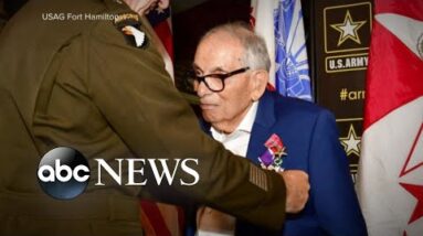 WWII veteran receives Purple Heart after 77 years