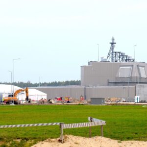 MDA Director Visits Aegis Ashore site in Poland