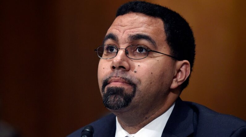 ap john king 2 12062022